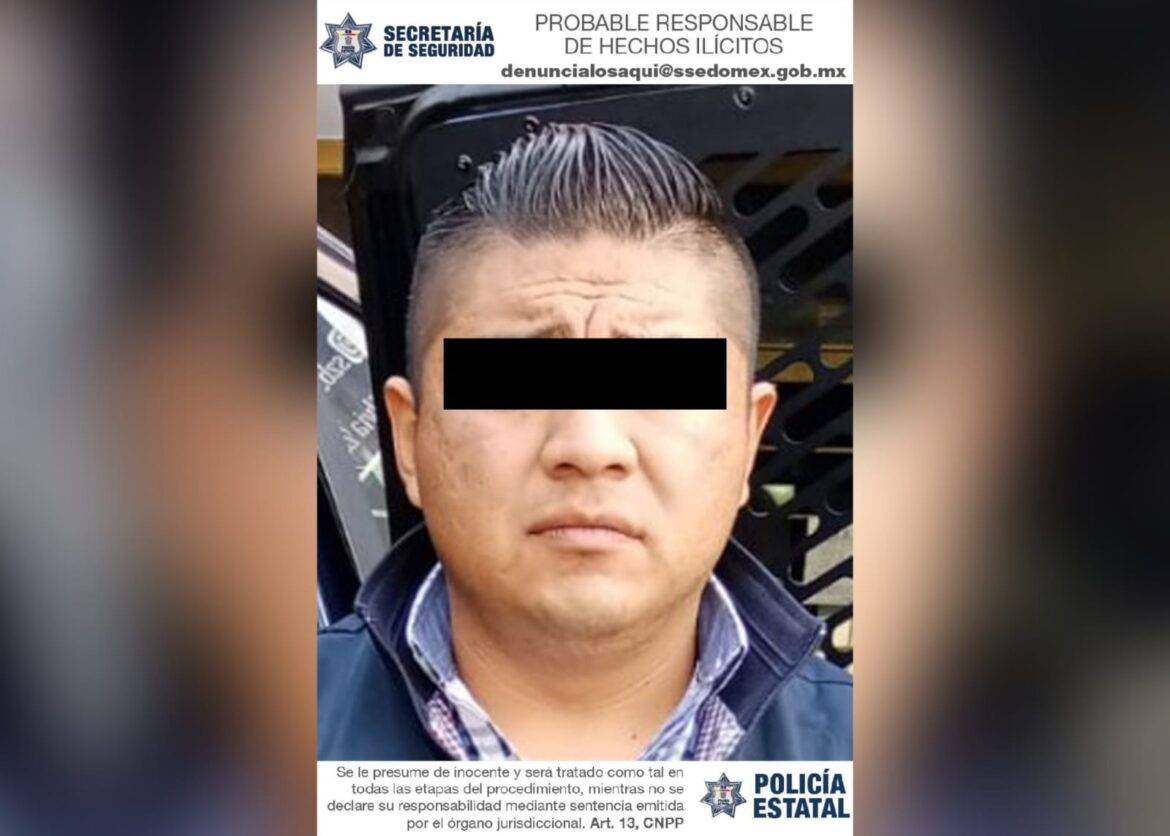 Elementos de la Secretaría de Seguridad detienen a un hombre por su posible participación en el delito de portación de arma de fuego