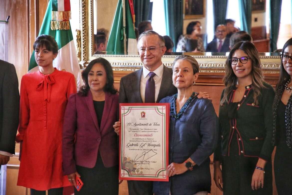 Presidenta de ICOM-México es declarada Visitante Distinguida por el Cabildo de Toluca