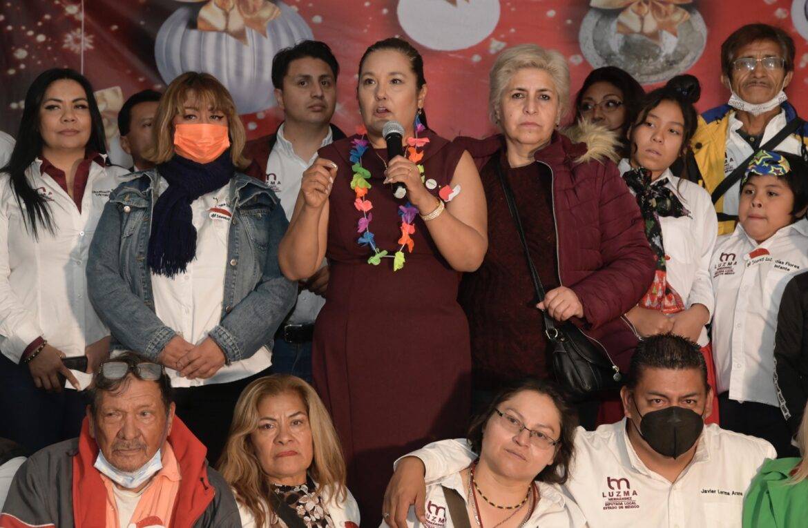 Celebra Luz Ma. Hernández Magna Posada en Ecatepec