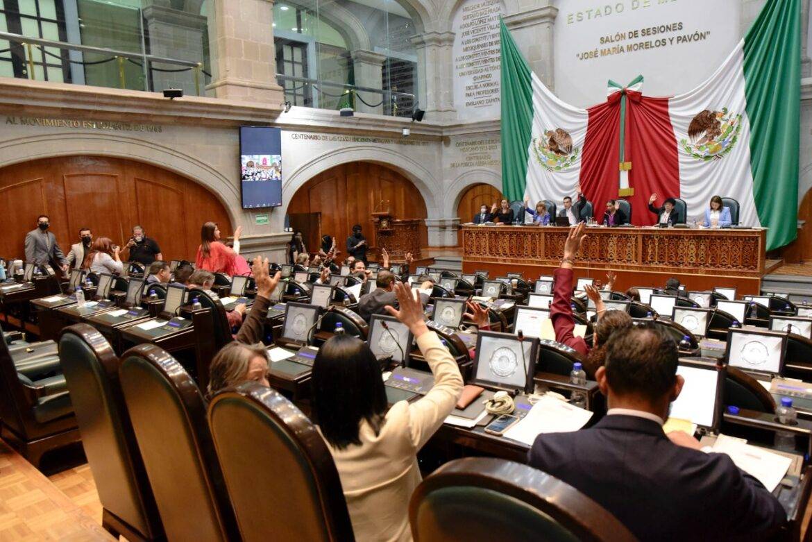 Aumenta Congreso beneficios por desempleo y para menores en orfandad