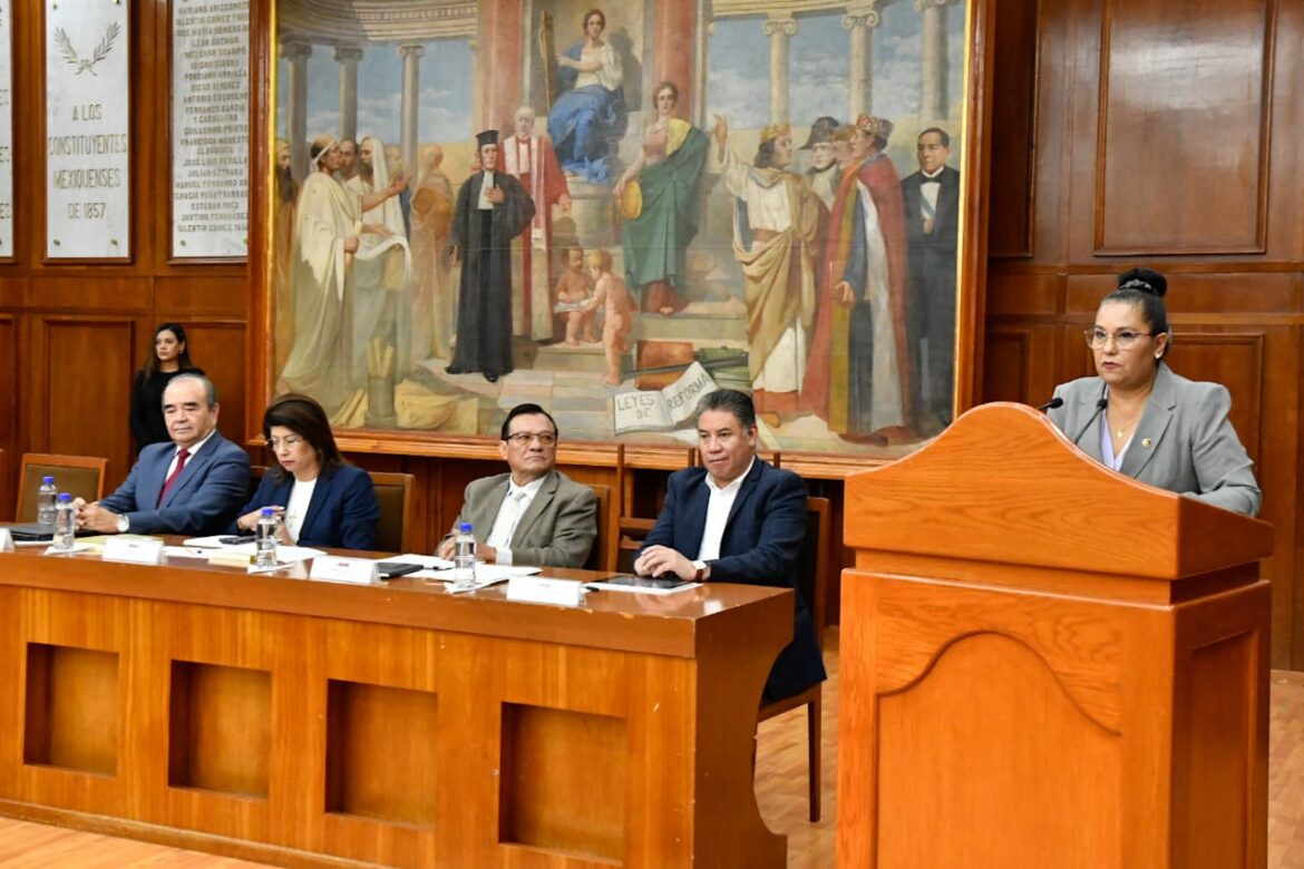 Llaman a saldar deuda histórica con los derechos de las mujeres