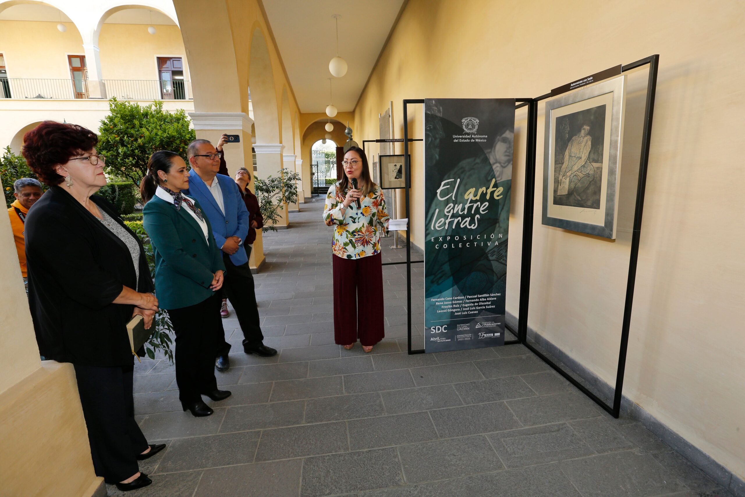 Exposición “El arte entre letras” de la UAEMéx promueve la lectura a través de obras inspiradas en la literatura