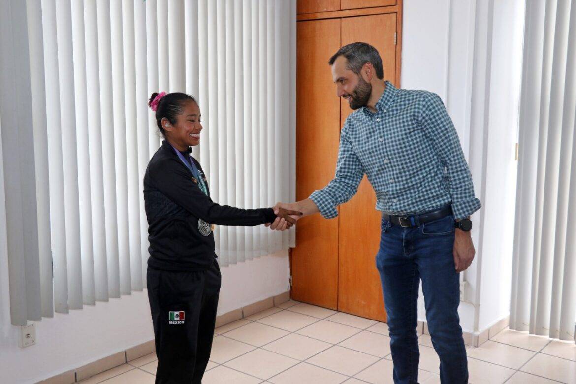 Lourdes Ponce continúa preparándose para consolidar su carrera deportiva