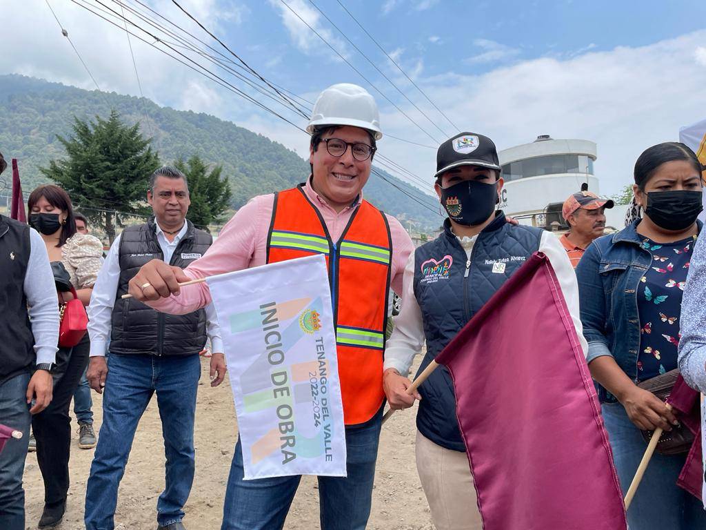 Roberto Bautista inicia programa de obras en Tenango del Valle
