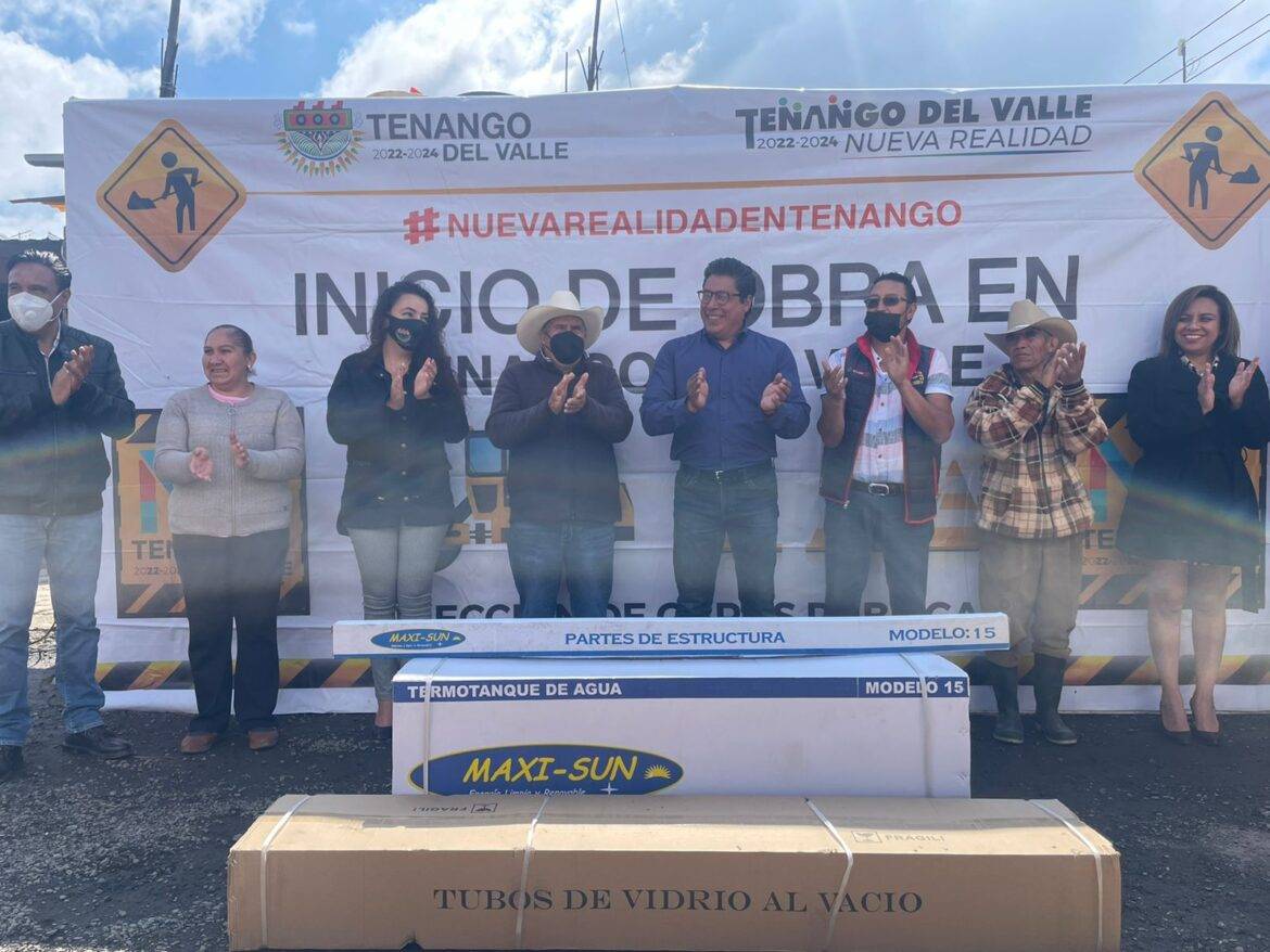 Entrega Roberto Bautista calentadores solares a familias más vulnerables de Tenango del Valle