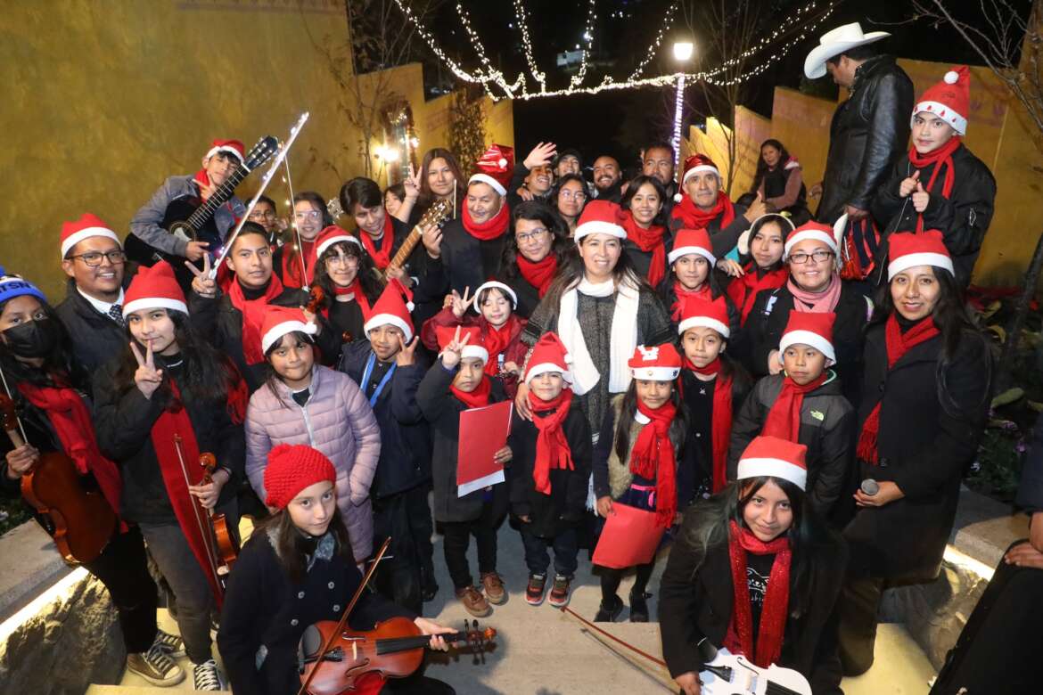 Encendido del Árbol de Navidad en Temoaya