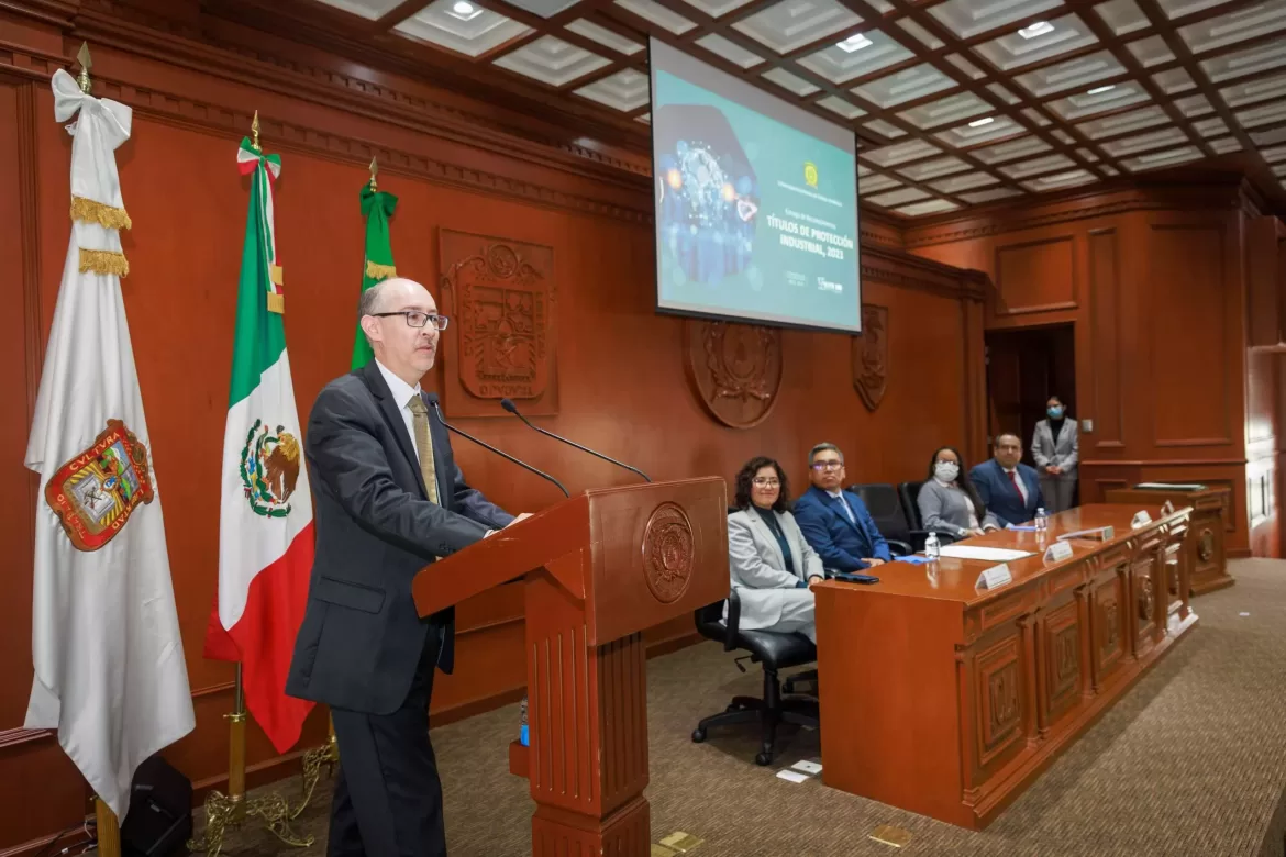 Comunidad académica de la UAEMéx, destacada por su calidad, originalidad e innovación: CEBD