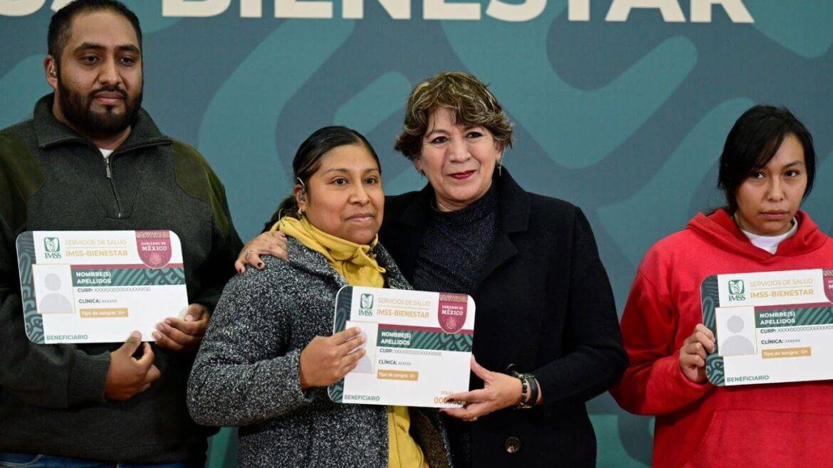 Estado de México y Gobierno Federal inician entrega de tarjetas IMSS Bienestar
