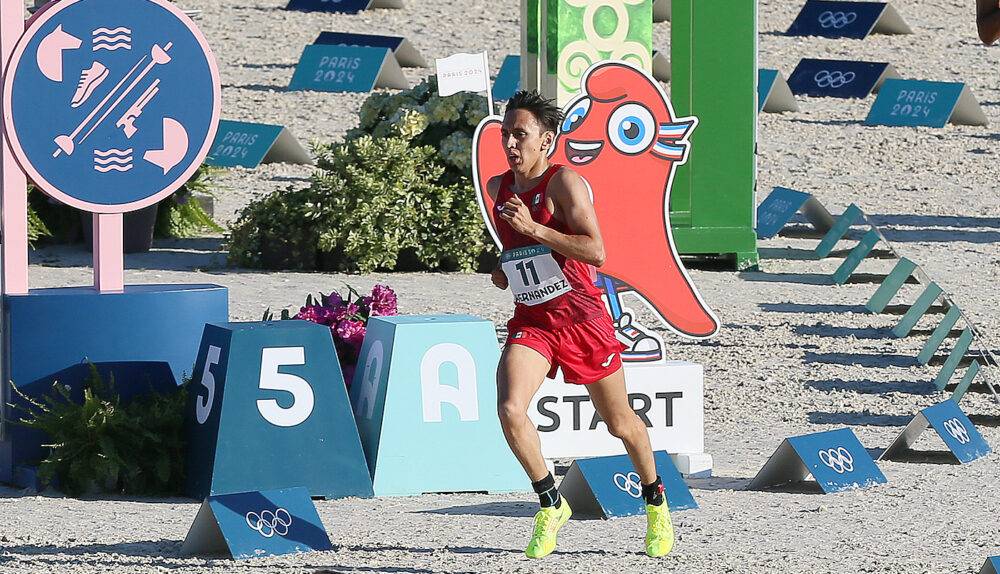 Emiliano Hernández se despide con récord mundial, olímpico y cuarto lugar en París 2024