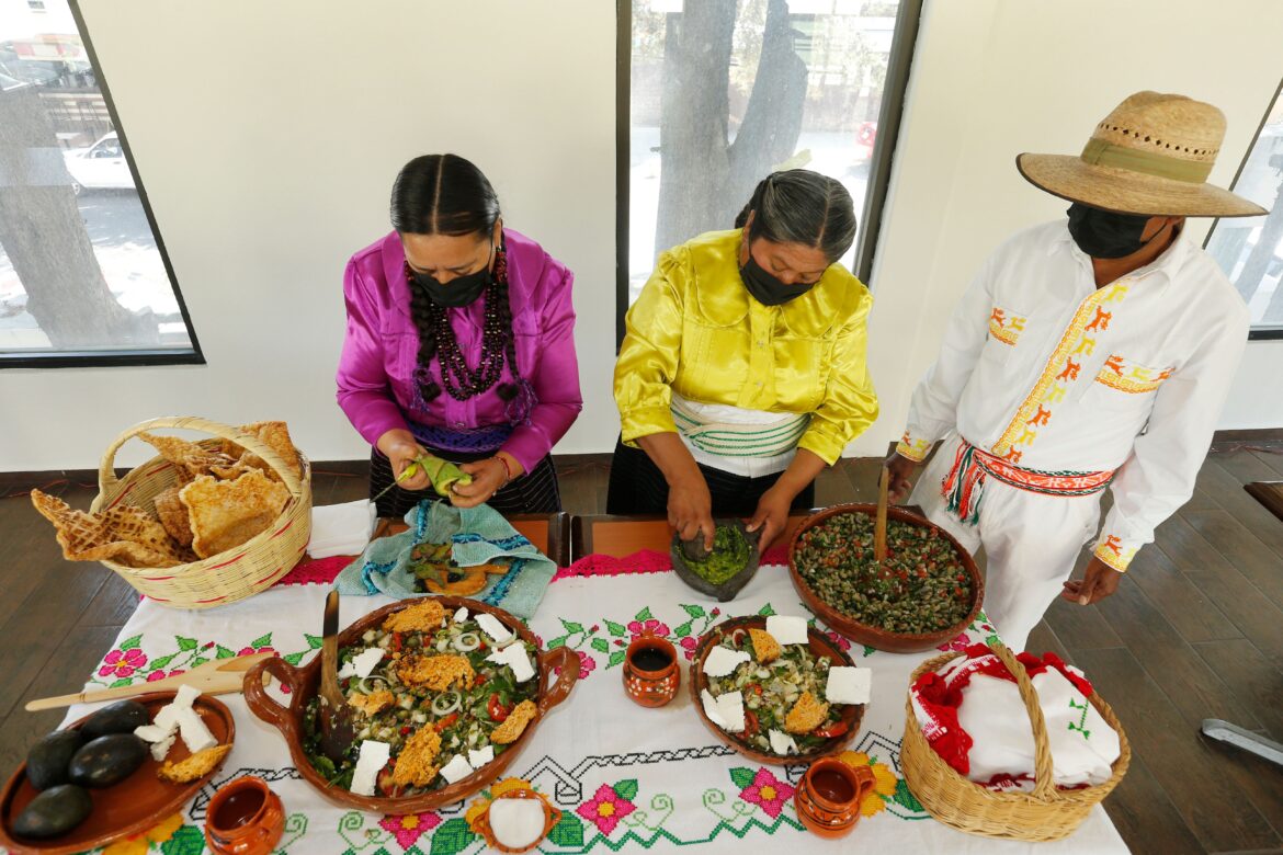 Contribuye la UAEMéx a salvaguardar el patrimonio culinario del Estado de México