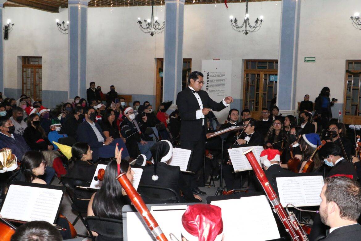 OSJUAEMéx celebra ocho años con Gala Navideña 