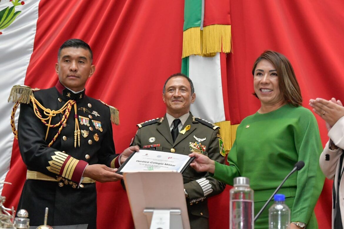 Congreso de Edomex rinde homenaje al Heroico Colegio Militar