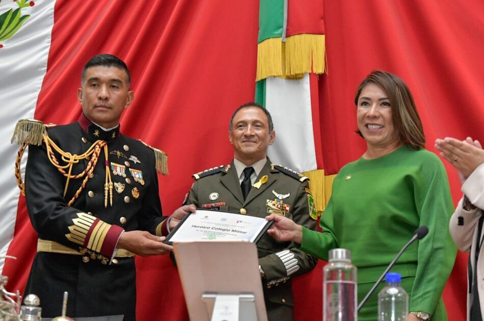 Congreso de Edomex rinde homenaje al Heroico Colegio Militar