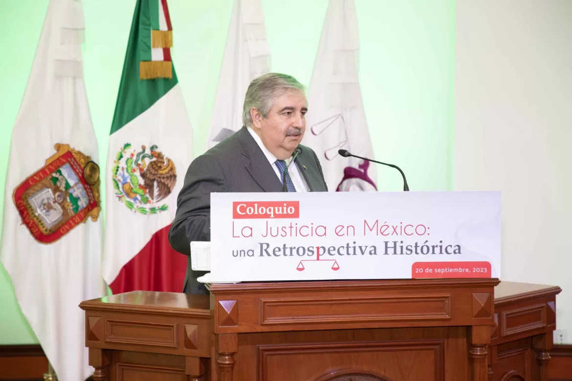 Convergen historiadores y juristas en coloquio del PJEdomex