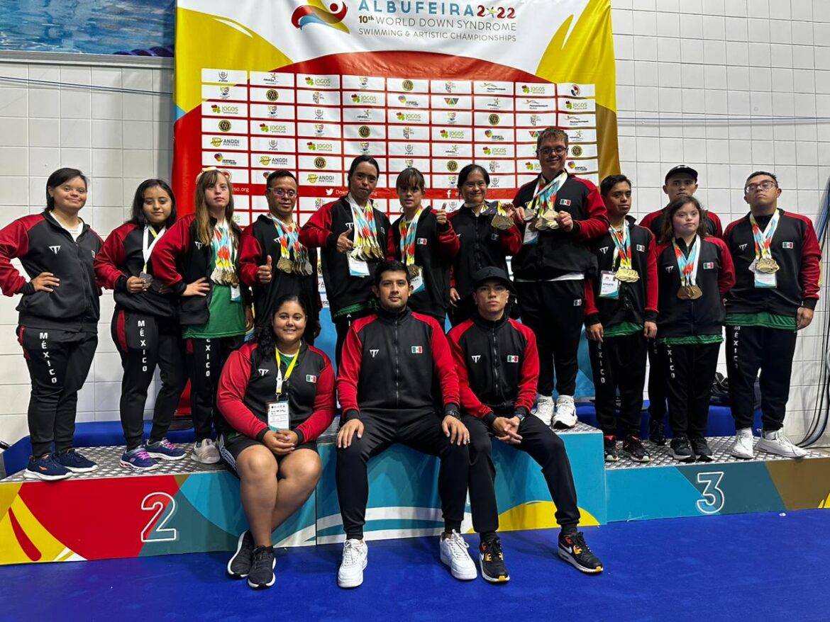 Destacan mexiquenses en Campeonato Mundial de Natación para personas con Síndrome de Down