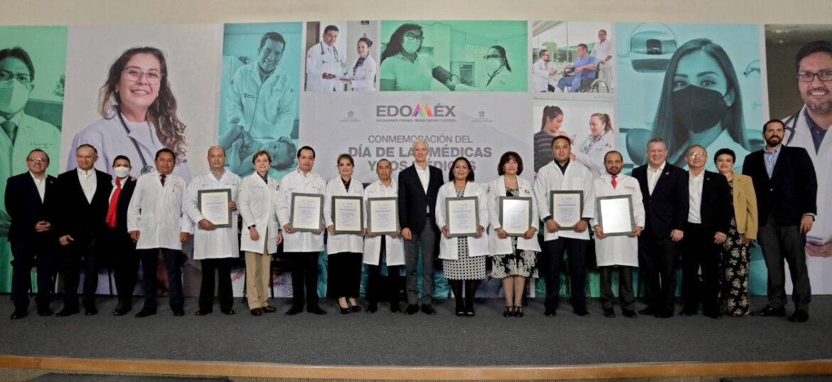 Reconoce Alfredo del Mazo Maza labor de médicas y médicos al proteger y atender la salud de los mexiquenses