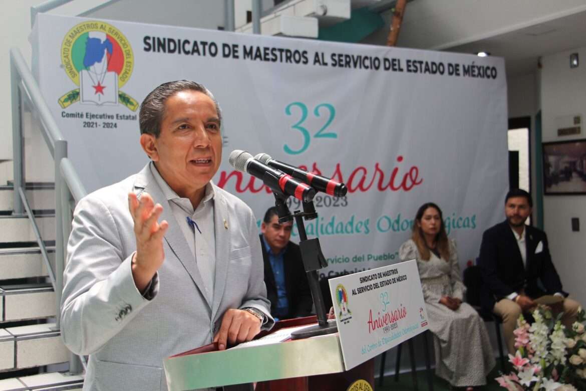 Entrega Marco Aurelio Carbajal dos consultorios odontológicos y ya son 12 las regiones que cuentan con el servicio