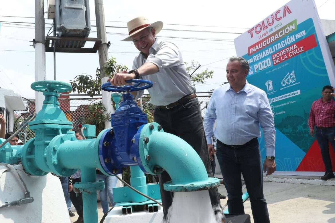 Entrega Raymundo Martínez la rehabilitación de dos pozos de agua